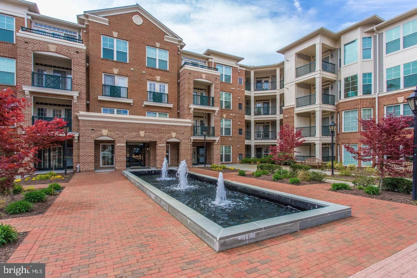 2907 Saintsbury Plaza #404, Fairfax