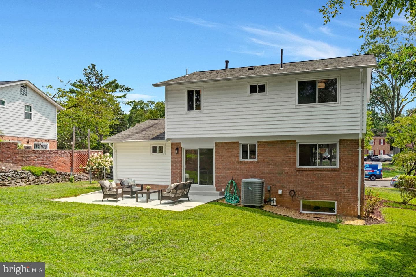 5416 Chatsworth Court photo 39