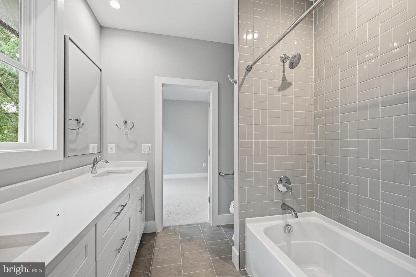 449 Lawyers Road NW photo 48