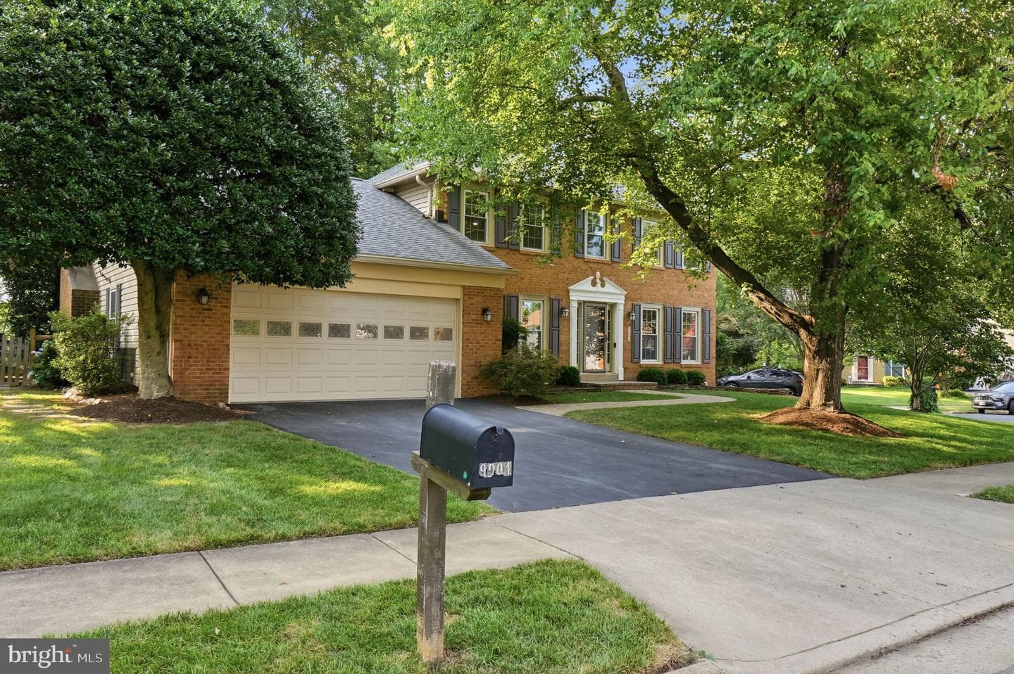9904 Marquand Drive photo 4