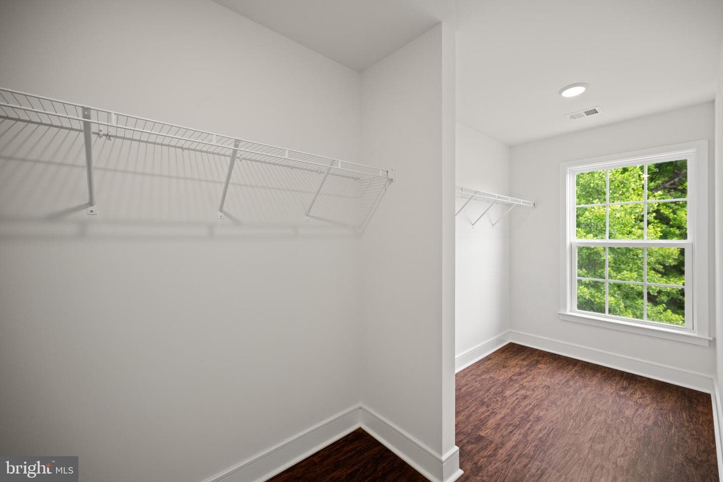 7753 Belvale Drive photo 34