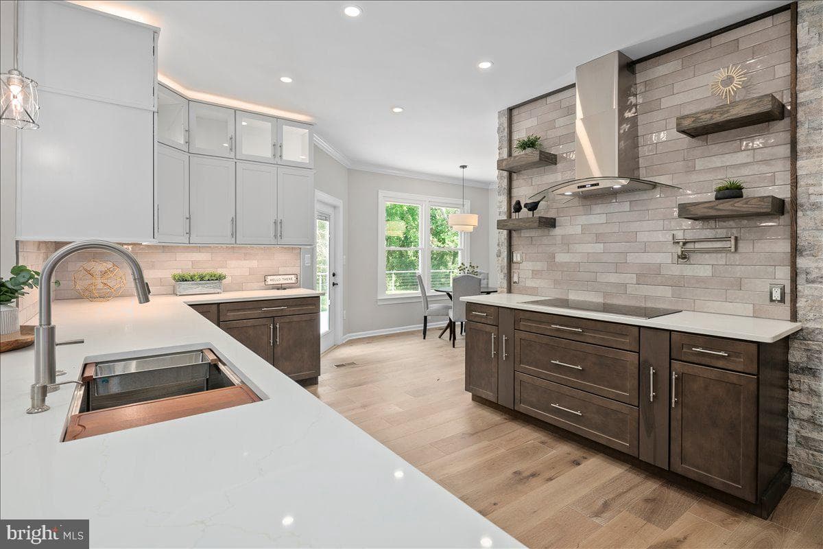 353 Gallop Wood Place photo 31