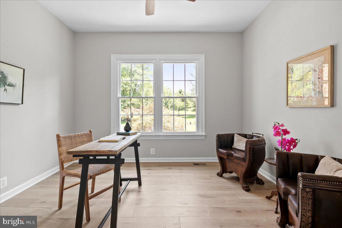 353 Gallop Wood Place photo 45