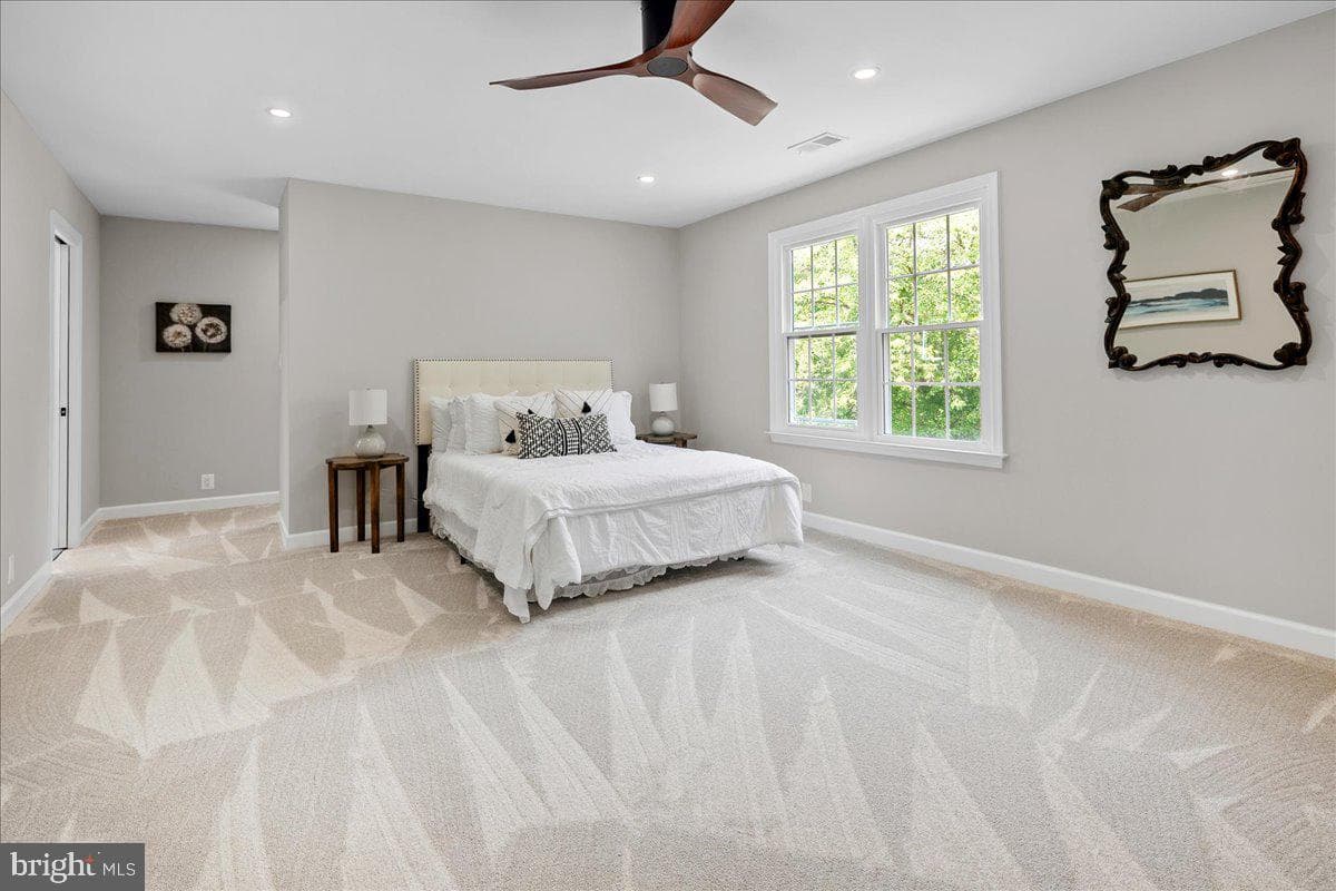 353 Gallop Wood Place photo 64