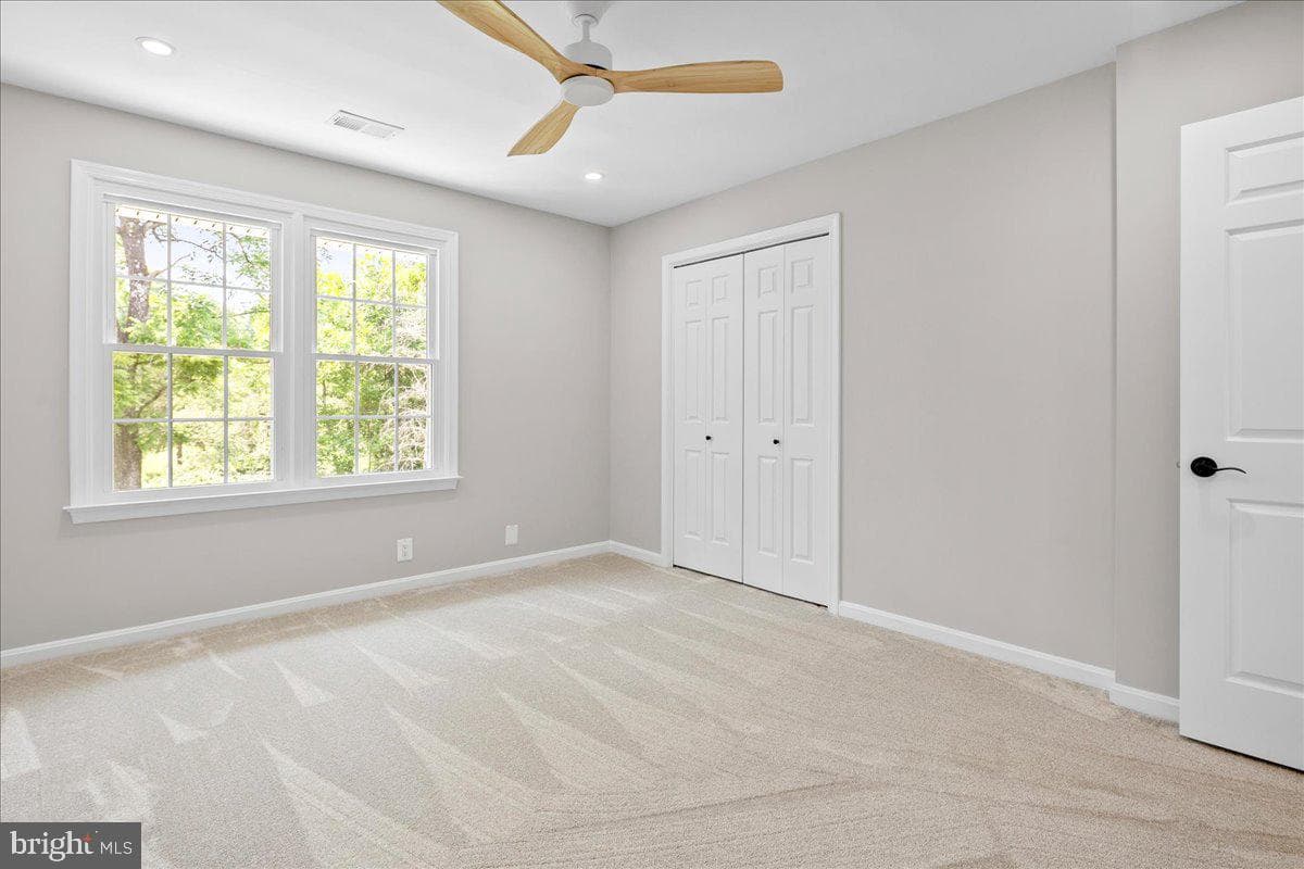 353 Gallop Wood Place photo 74
