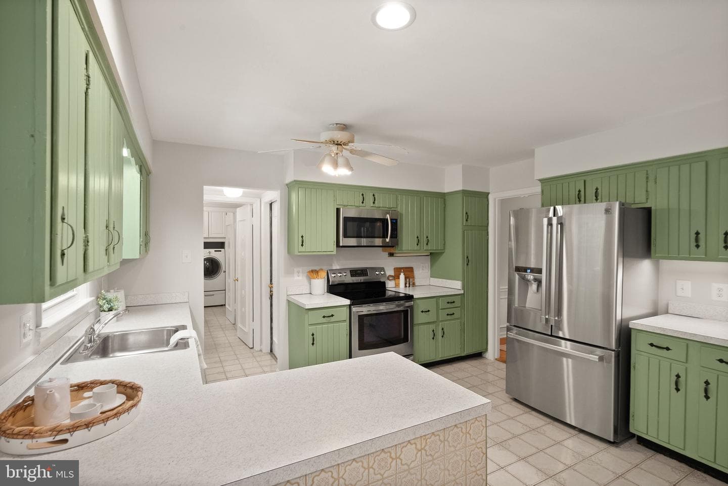 8104 Chivalry Road photo 20