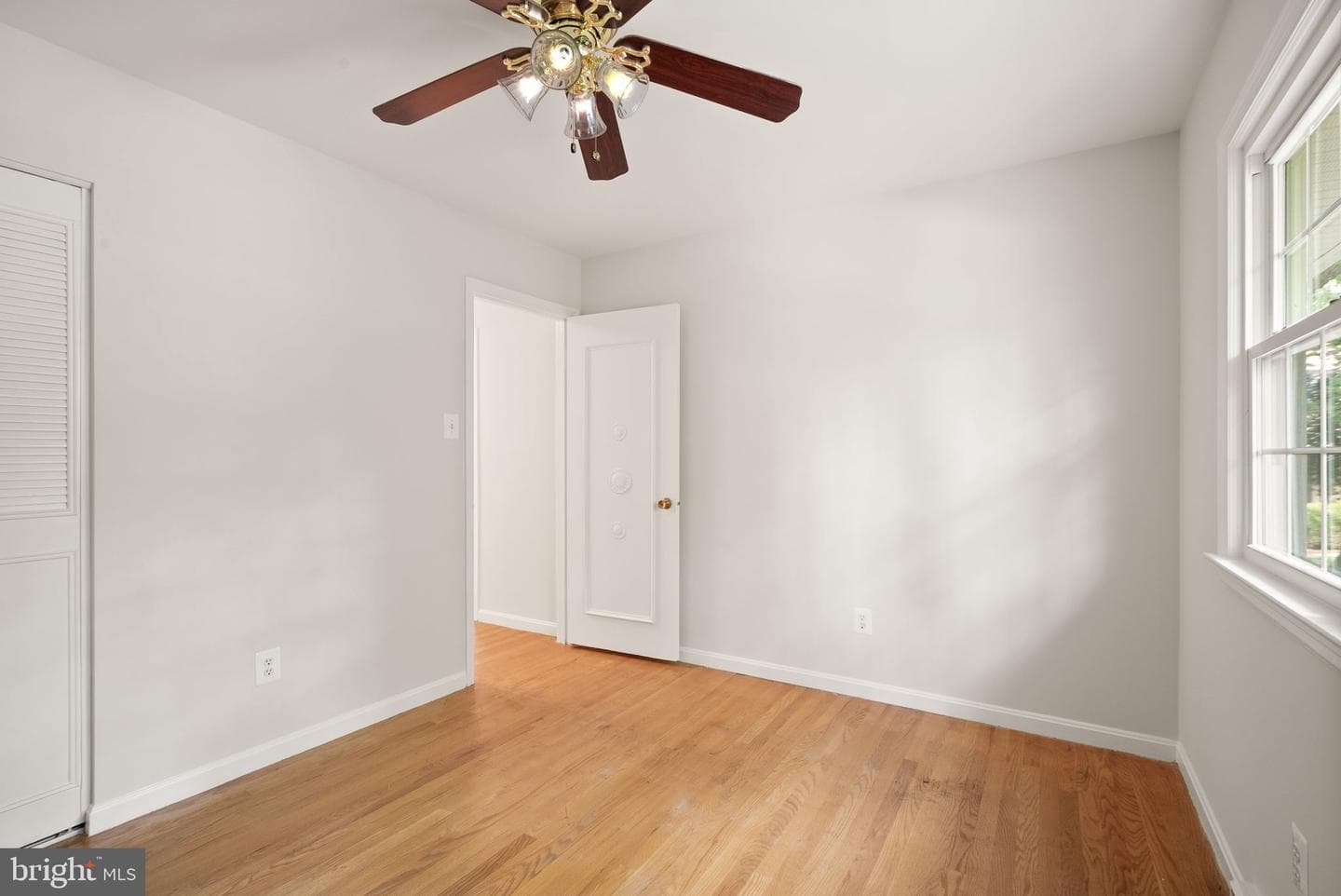 8104 Chivalry Road photo 40