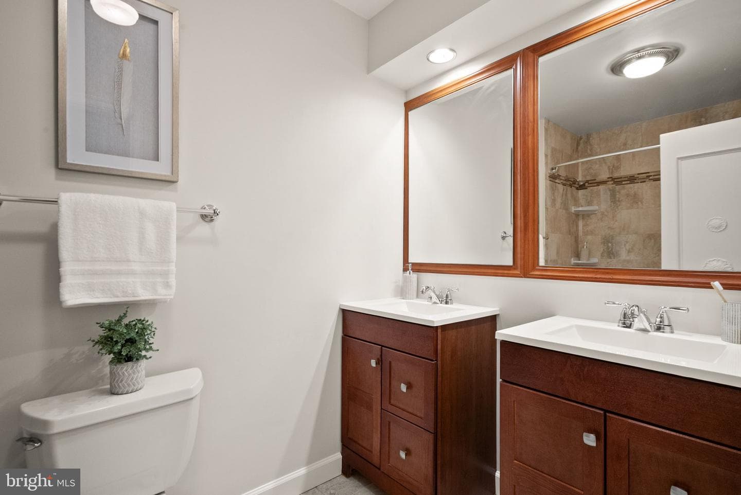 8104 Chivalry Road photo 41
