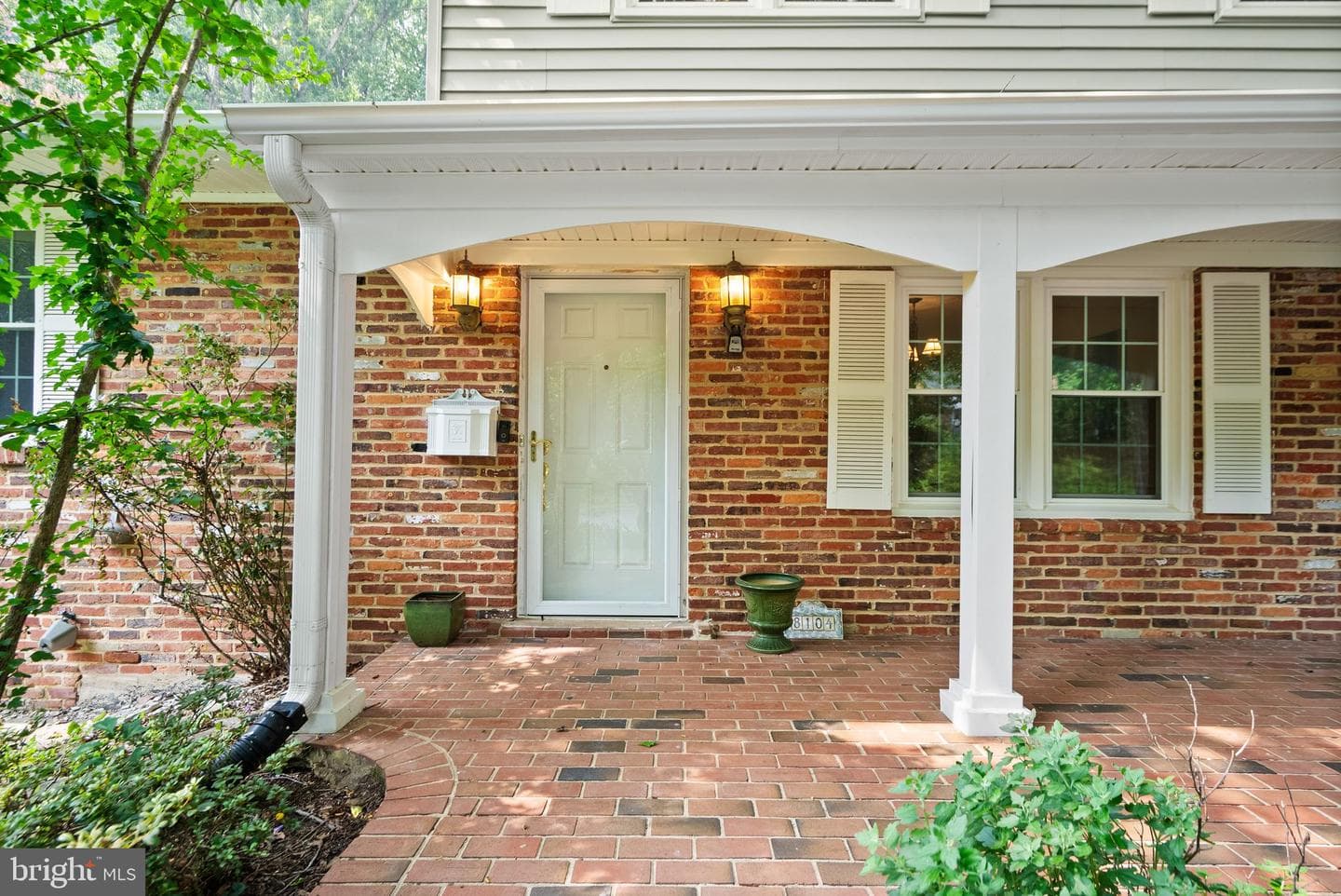 8104 Chivalry Road photo 5