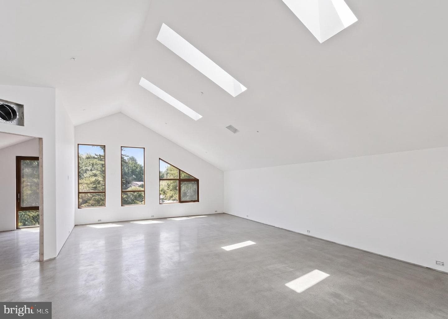 6931 Oak Ridge Road photo 4