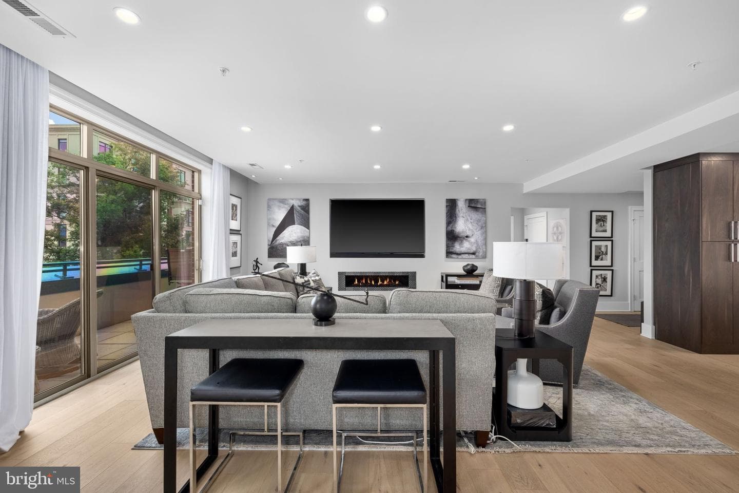 1450 Emerson Avenue #317 photo 5