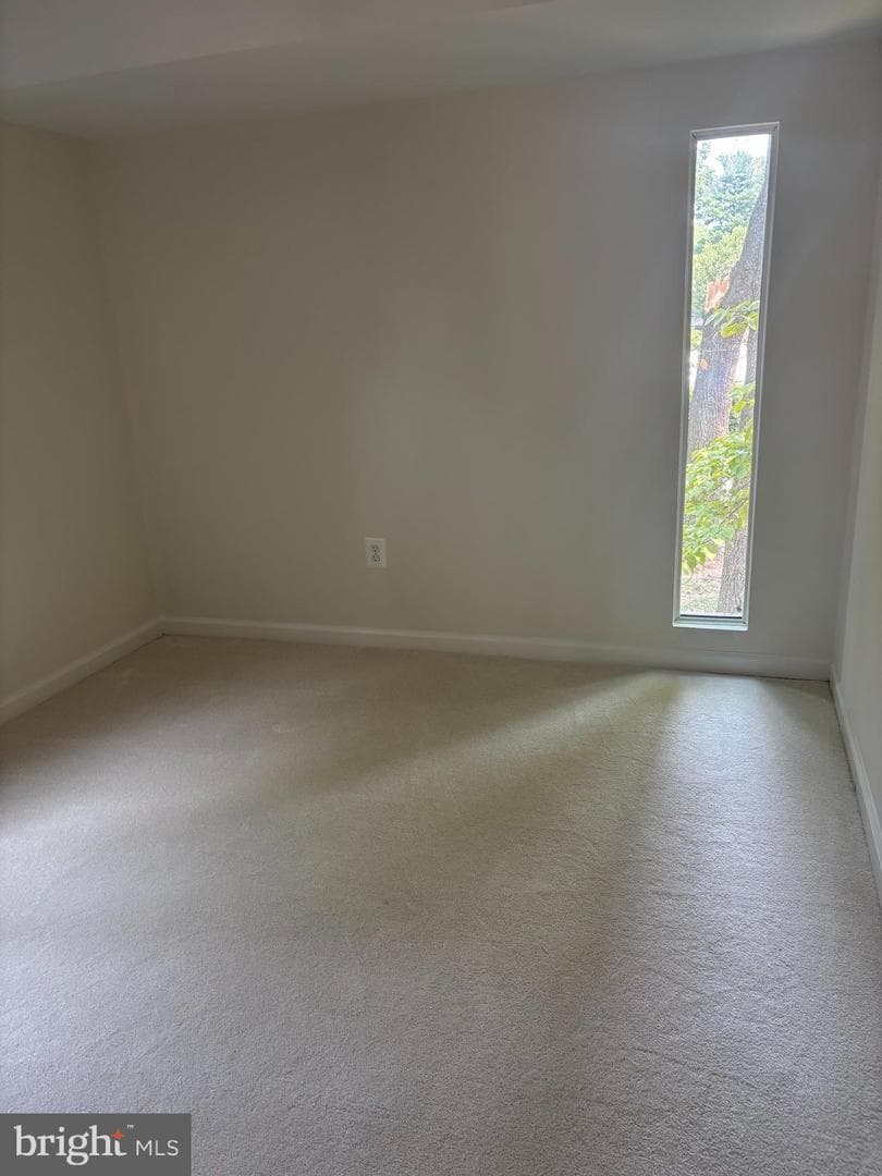 1833 Ivy Oak Square #49 photo 15
