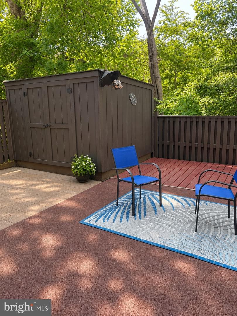 1833 Ivy Oak Square #49 photo 20