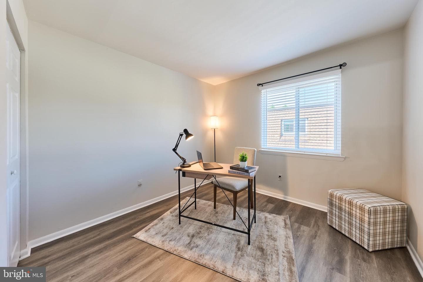 3815 Burlingame Place #33e photo 11