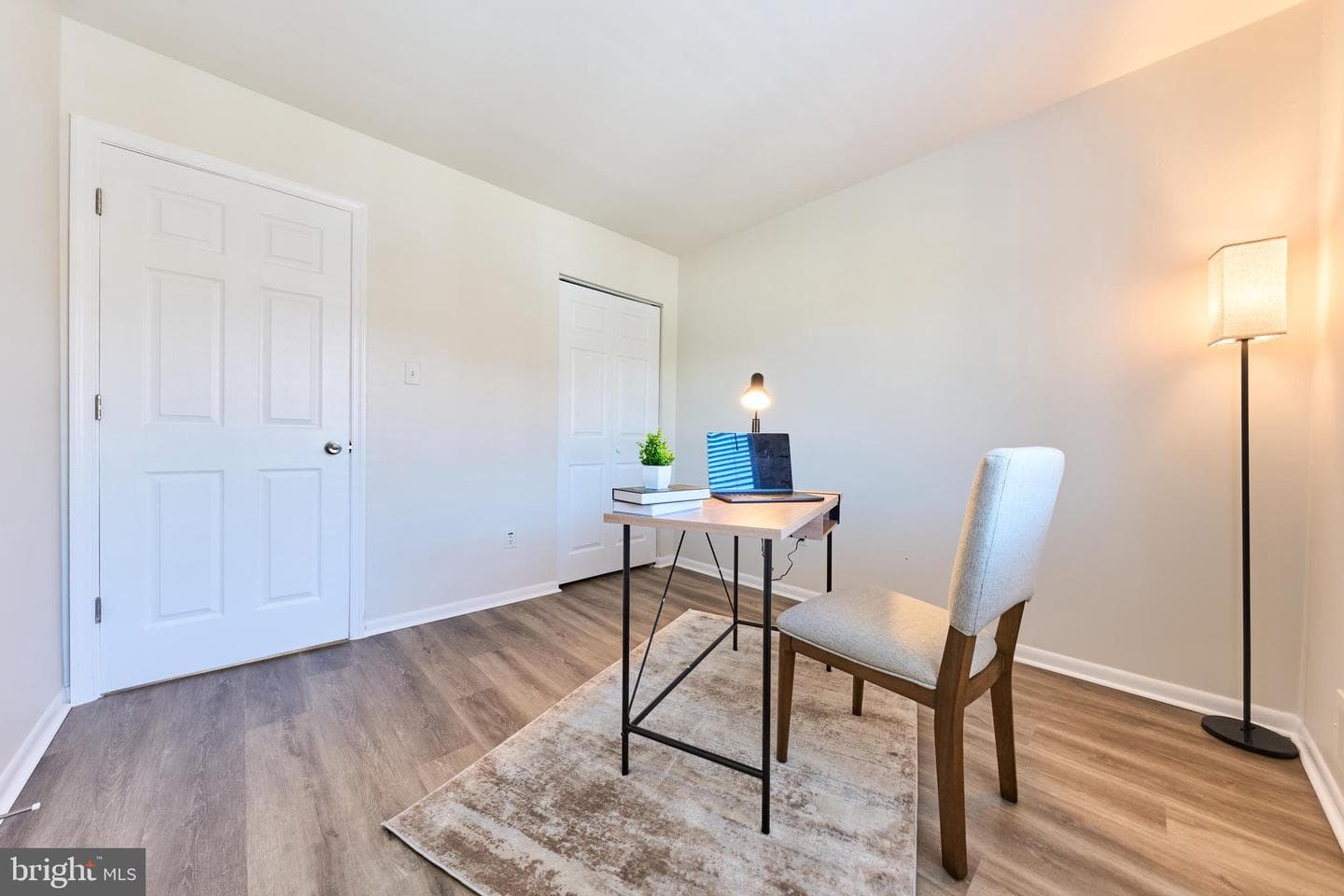3815 Burlingame Place #33e photo 12