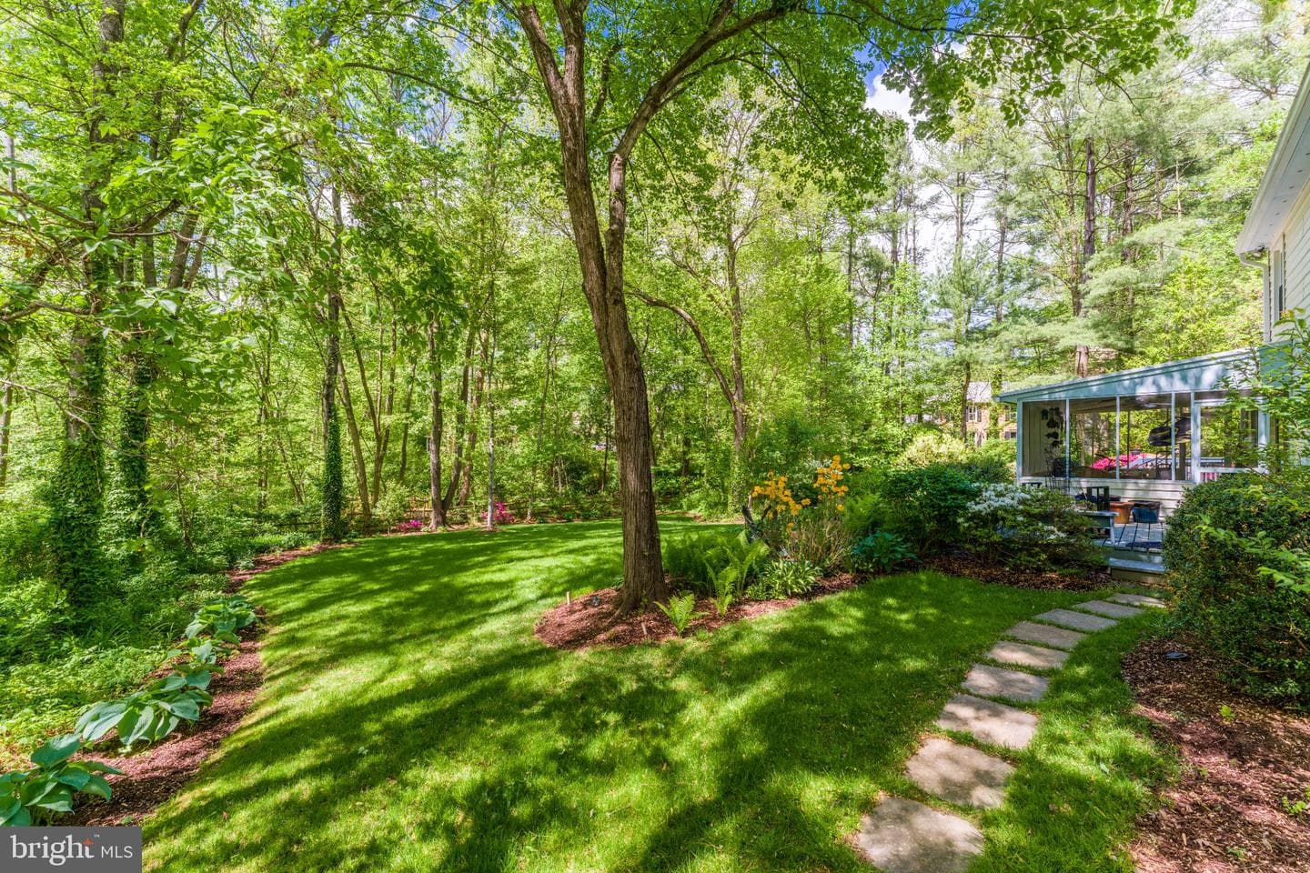 10812 Hunt Club Road photo 16