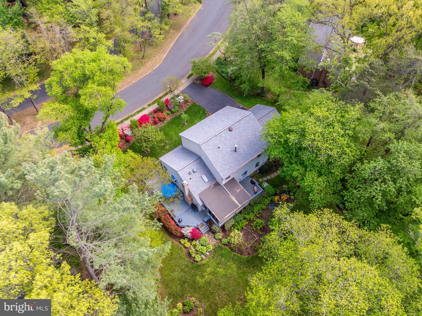10812 Hunt Club Road photo 7