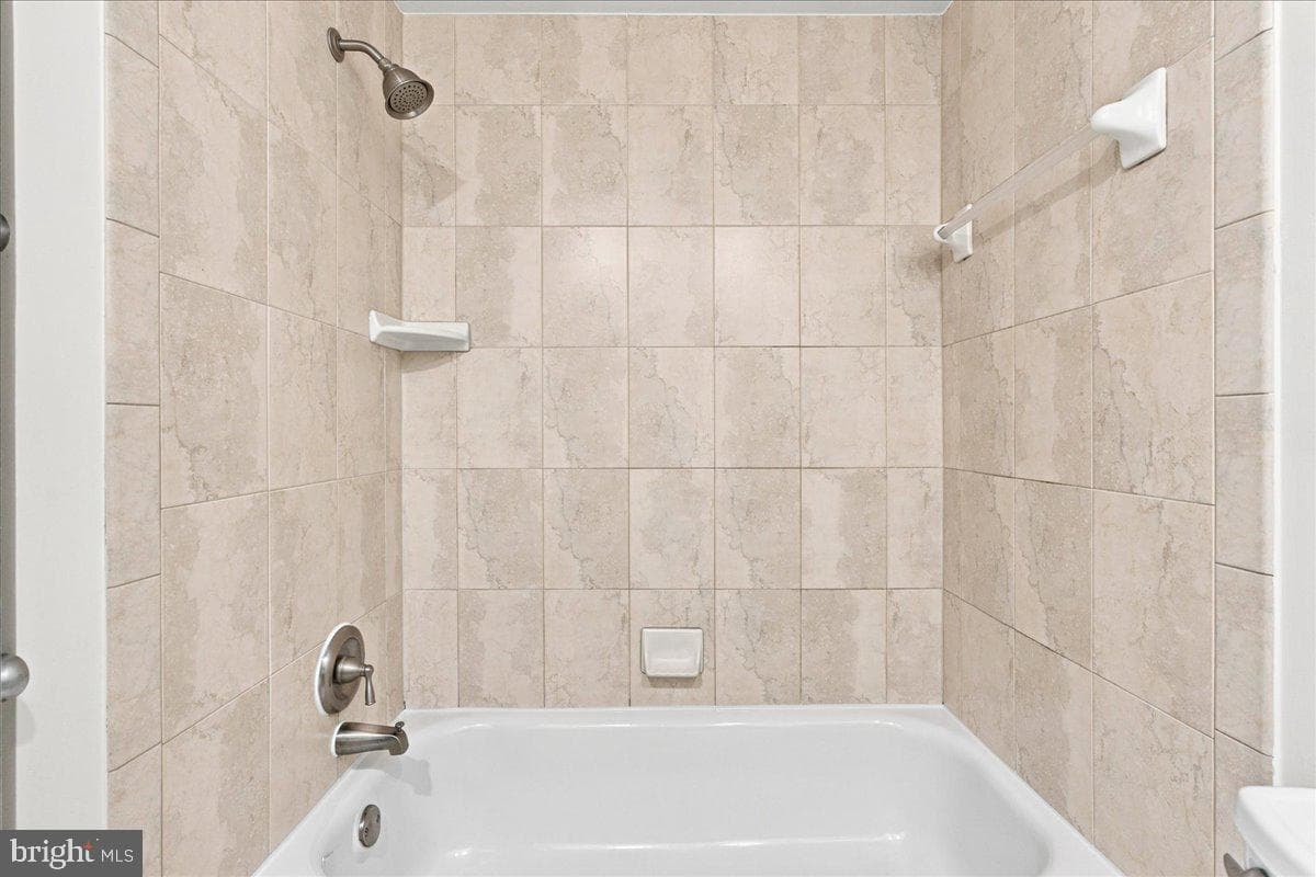 13143 Melville Lane photo 20