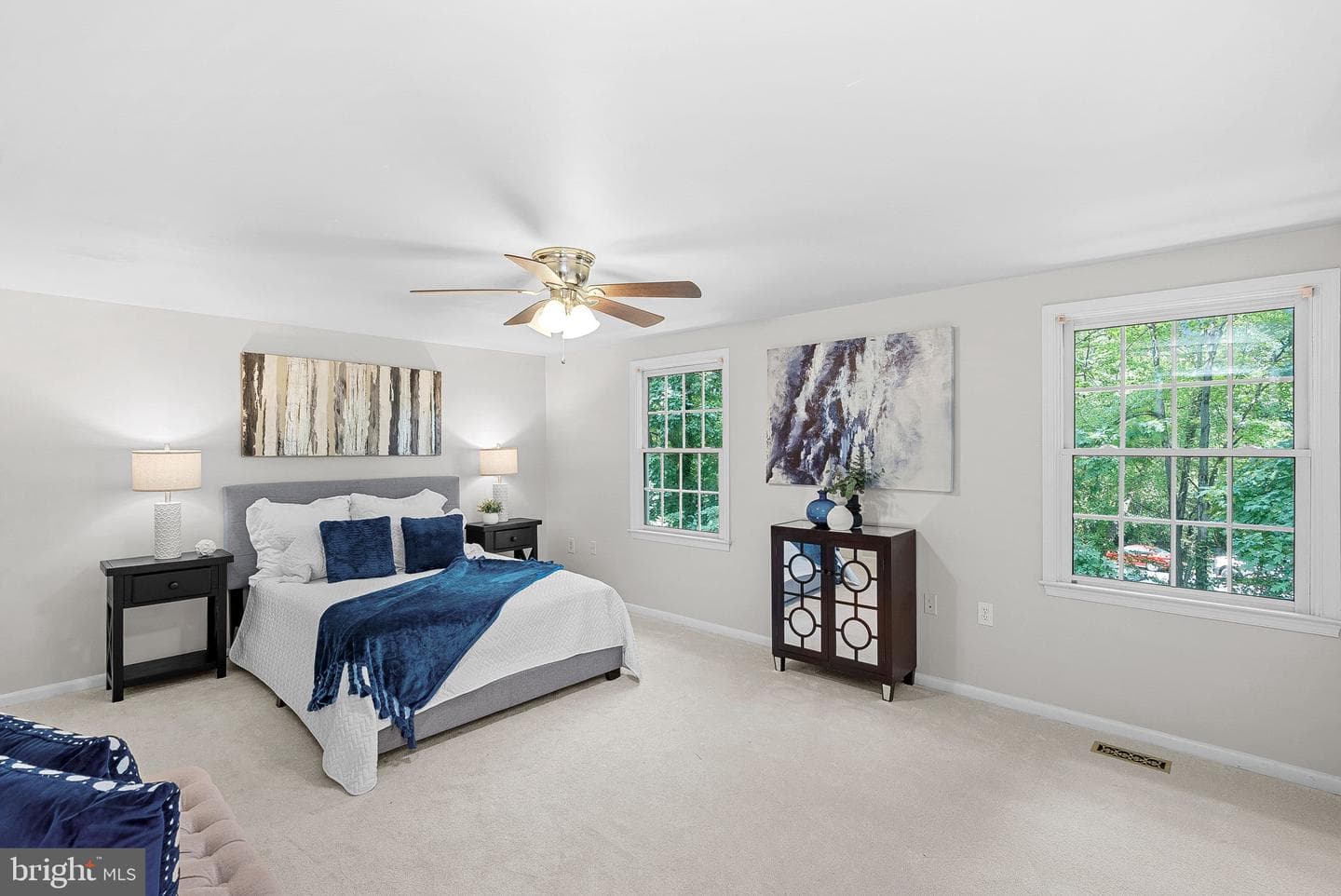 2284 Dosinia Court photo 28