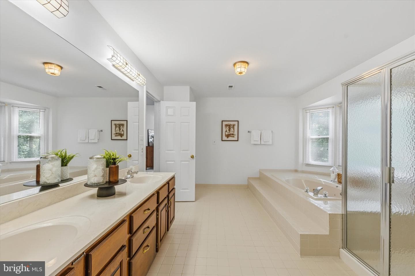 15094 Wetherburn Drive photo 31