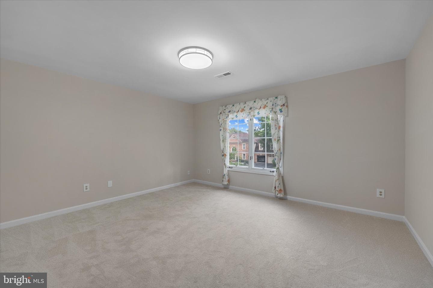 15094 Wetherburn Drive photo 37
