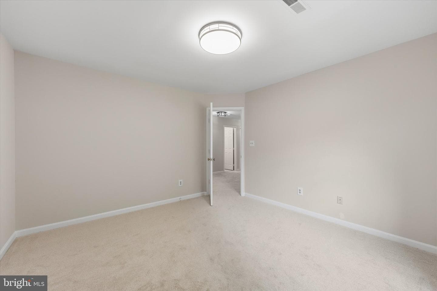 15094 Wetherburn Drive photo 40