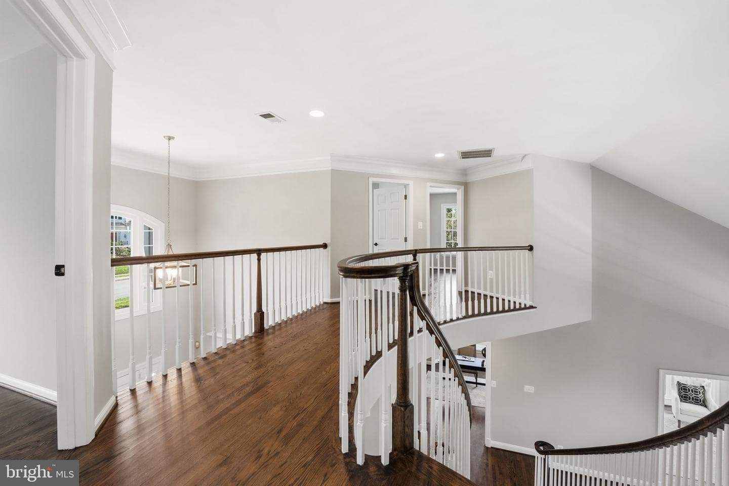 1405 Woodhurst Boulevard photo 54