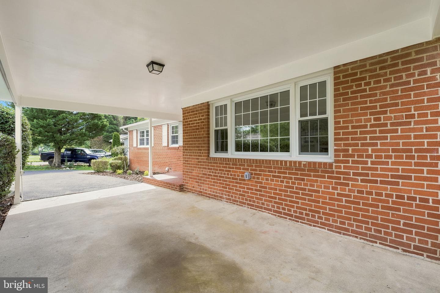 6922 Sydenstricker Road photo 5