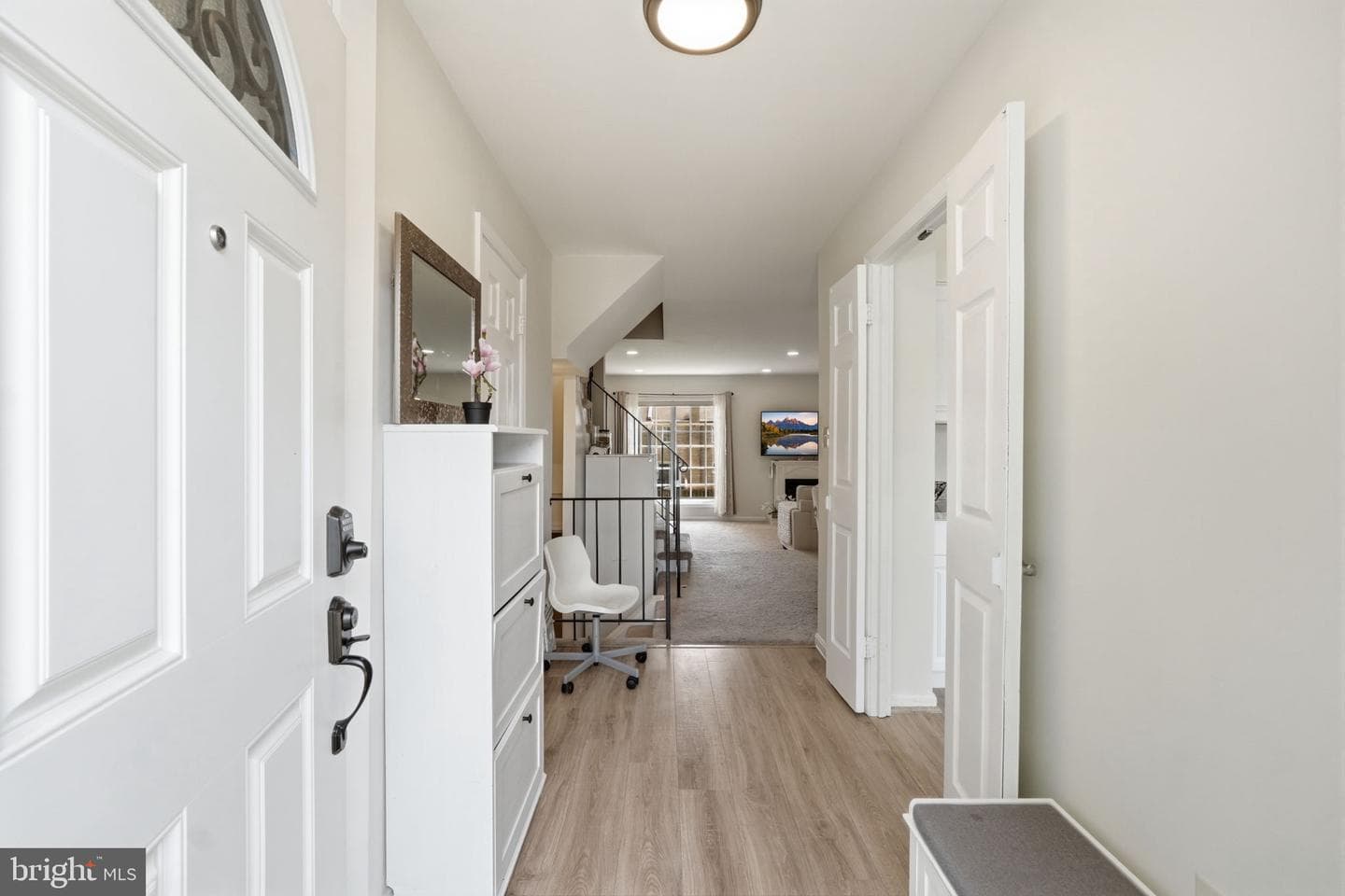 6617 Green Ash Court photo 3
