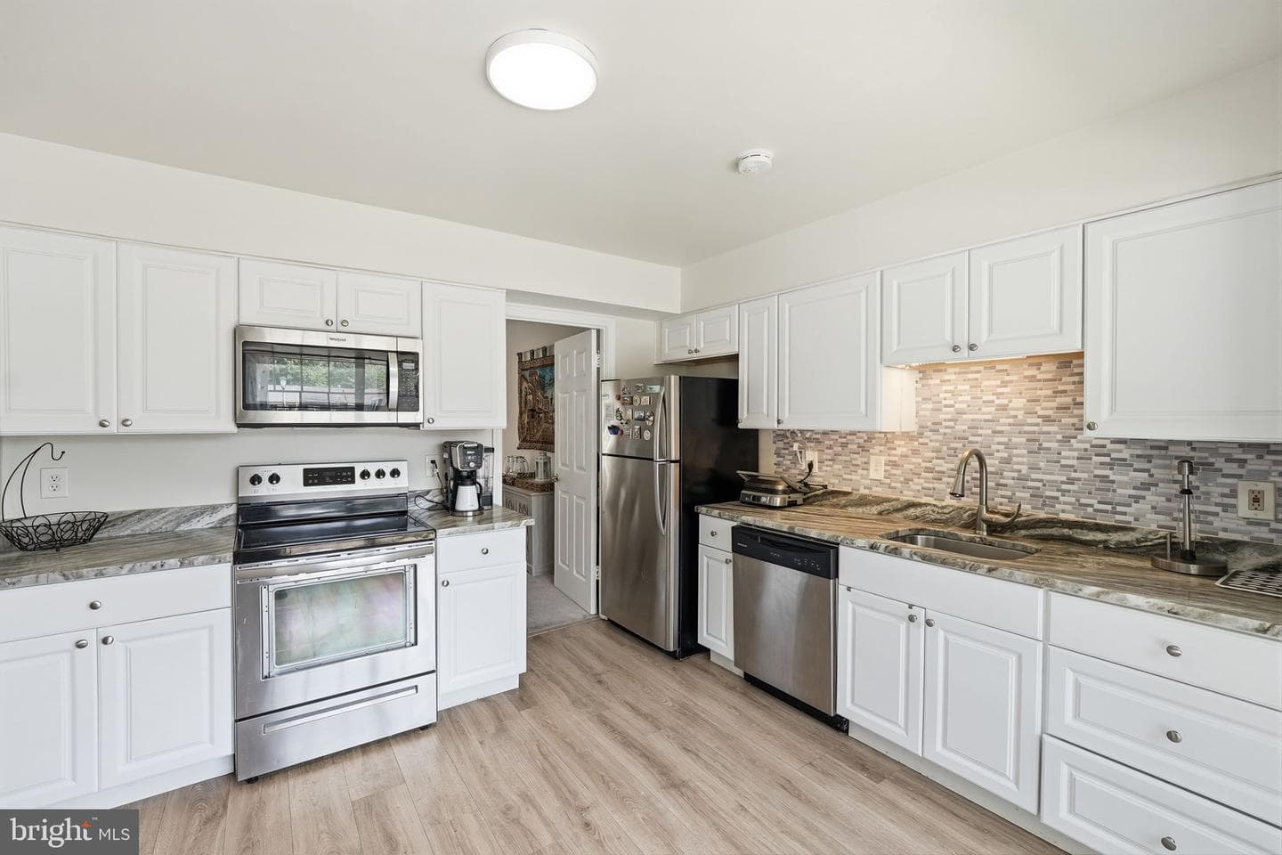 6617 Green Ash Court photo 6