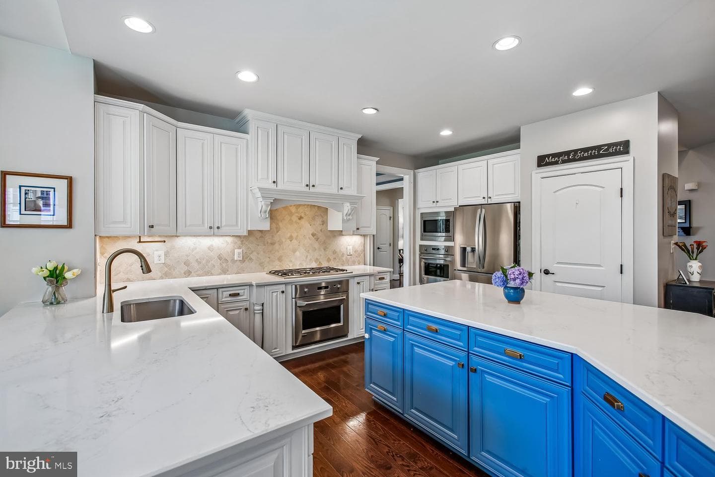 9423 Ferry Landing Court photo 11