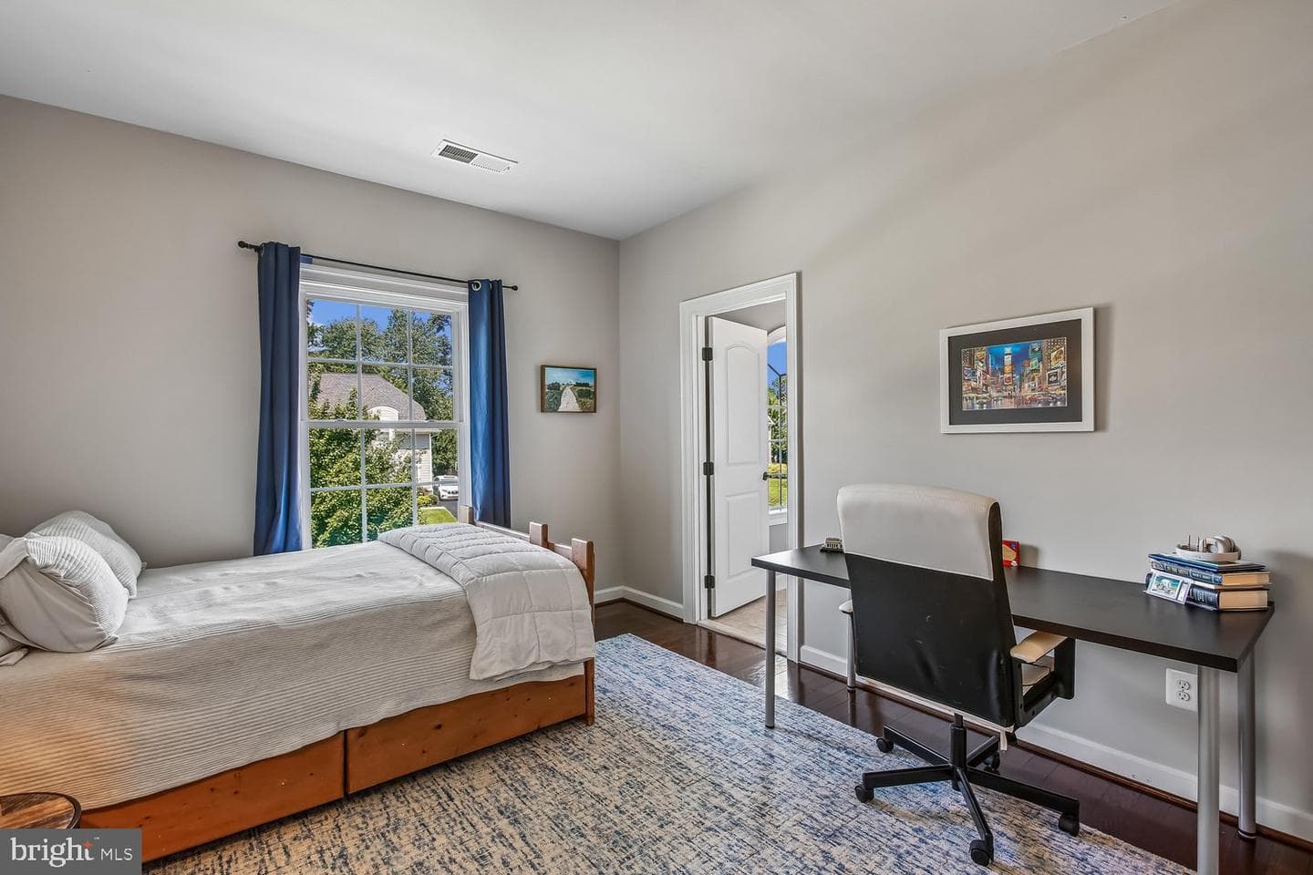 9423 Ferry Landing Court photo 46