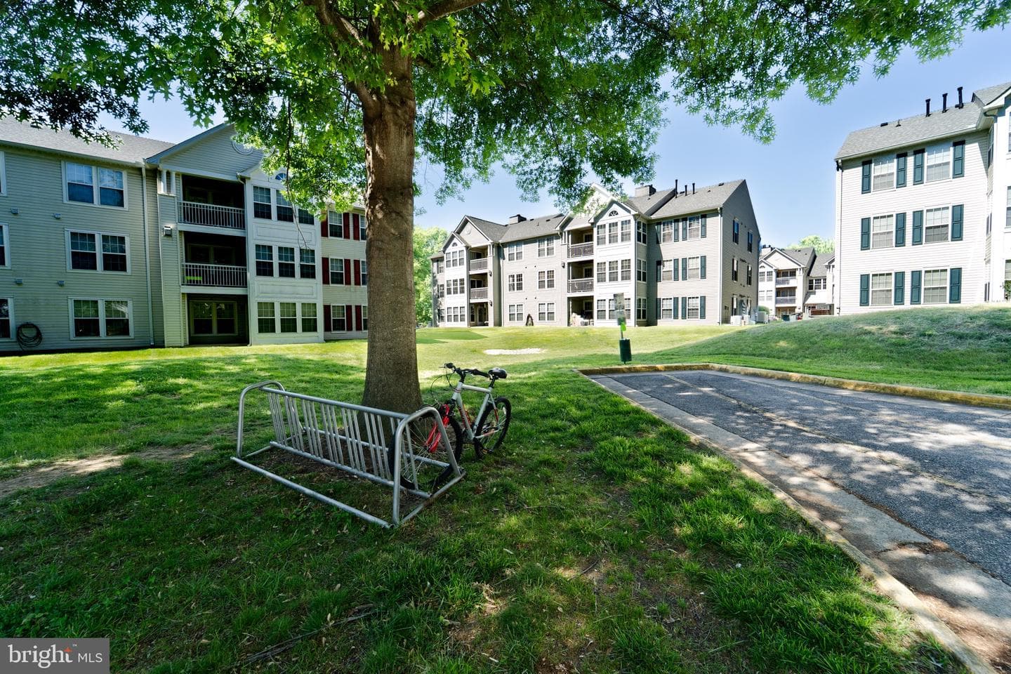 7505 Calderon Court #j photo 37