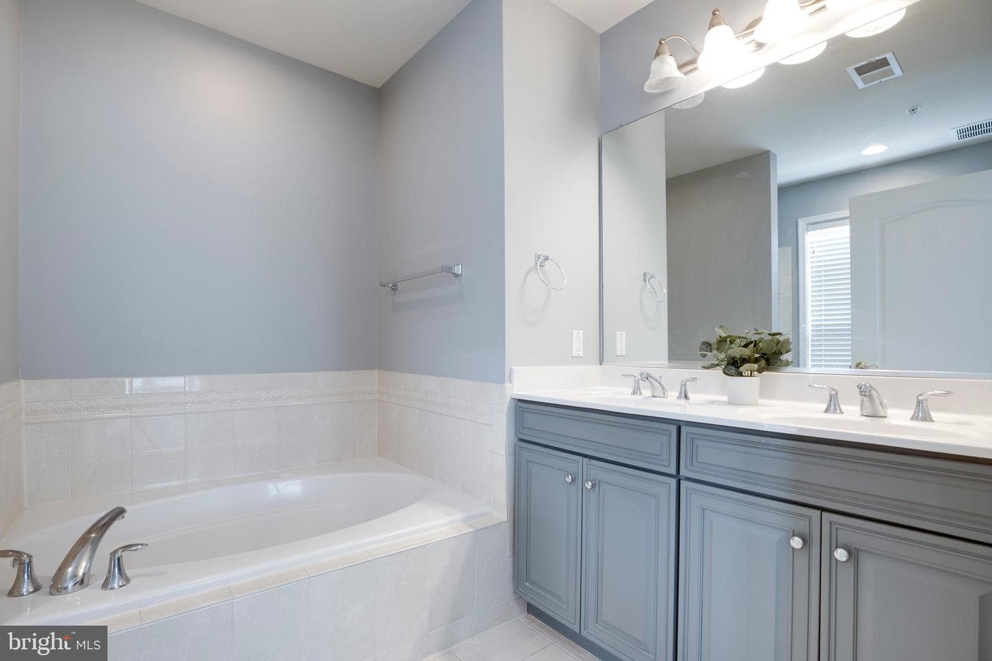 2901 Saintsbury Plz #206 photo 29
