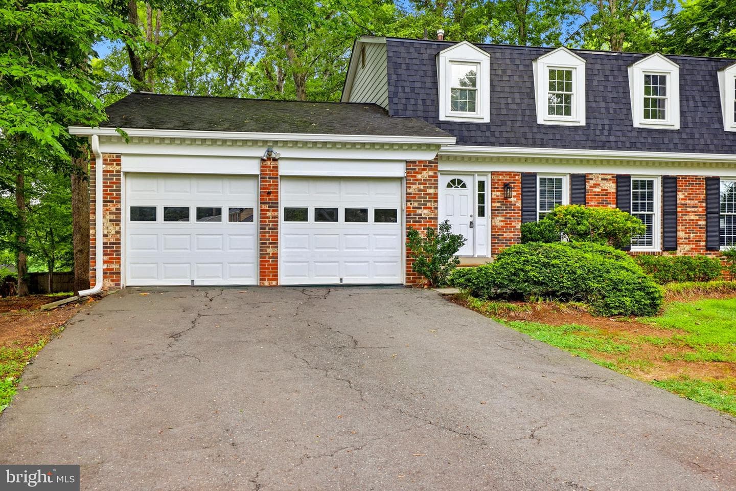 9811 Vertain Court photo 69