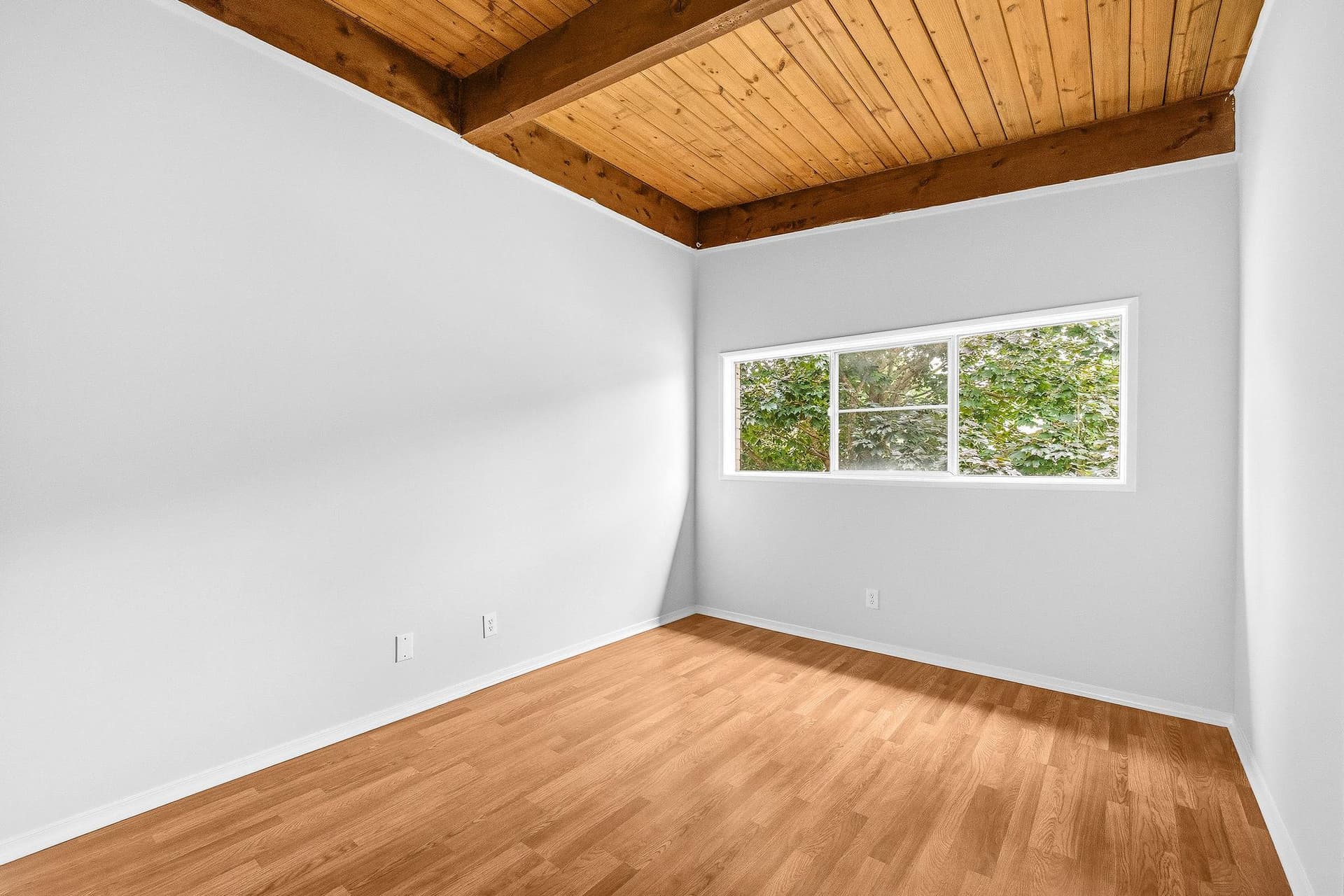 4961 Americana Drive #208 photo 13