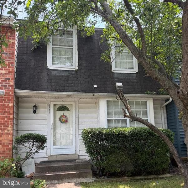 6111 Pond Lily Court, Burke