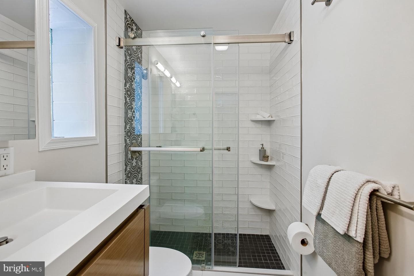 2407 Glade Bank Way photo 30