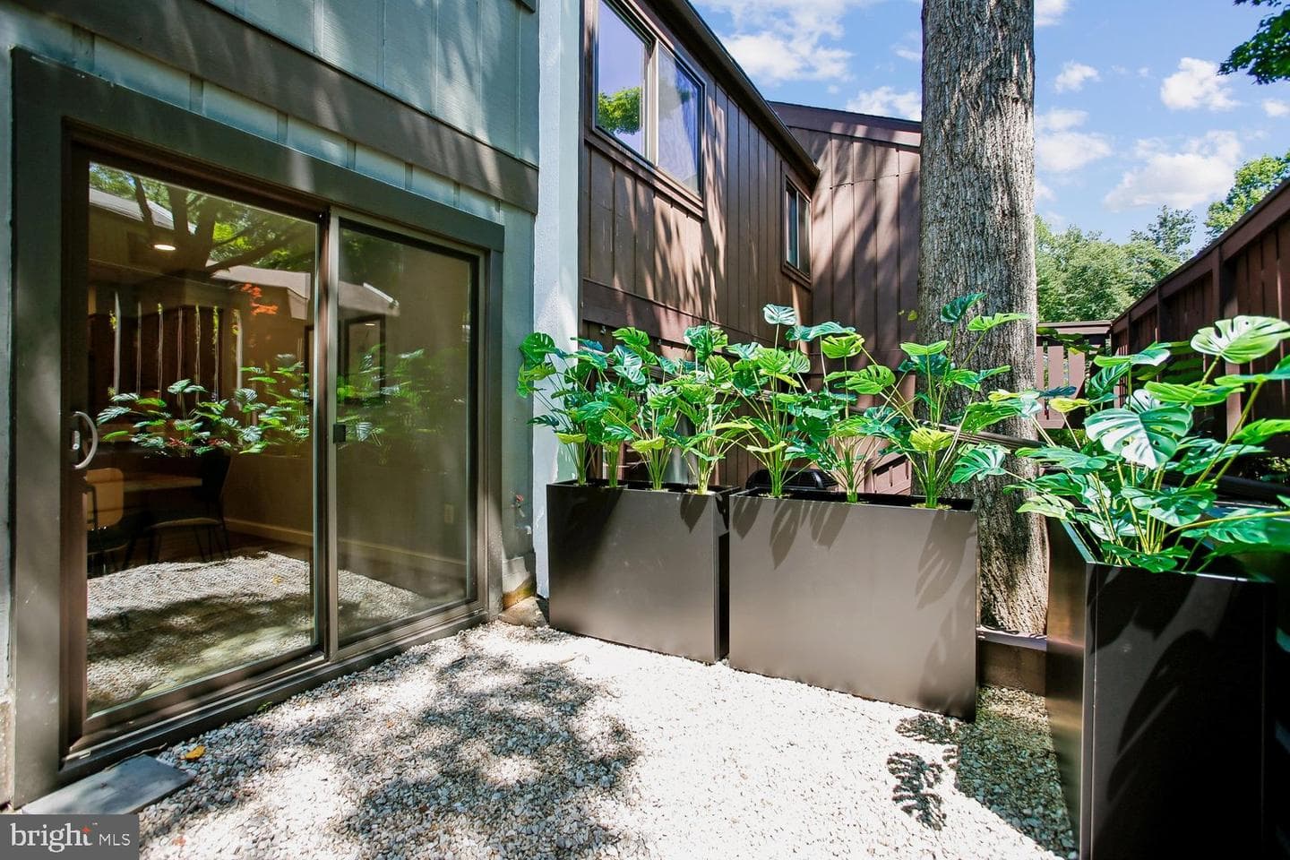 2407 Glade Bank Way photo 8