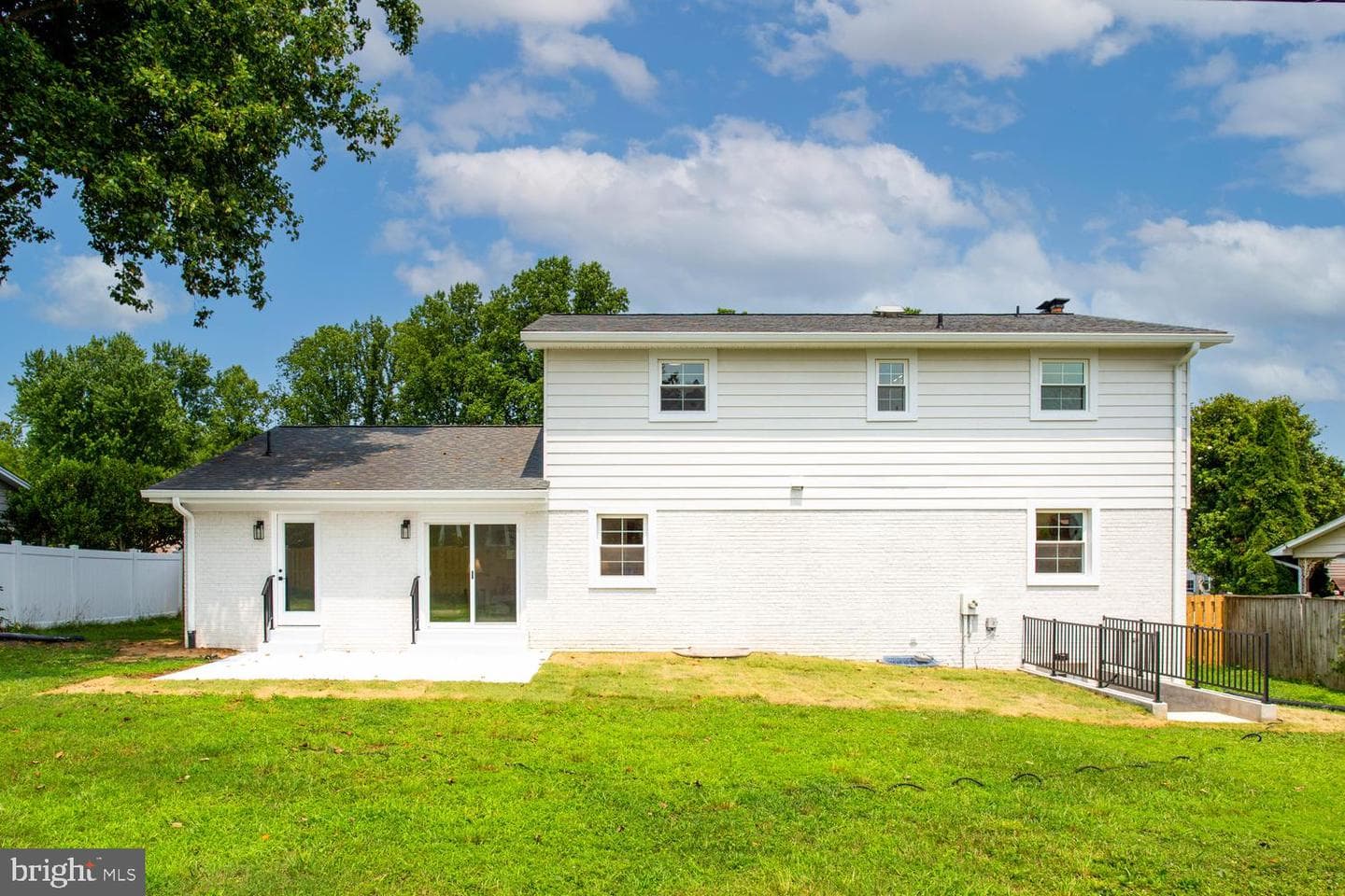 2008 Friendship Lane photo 56