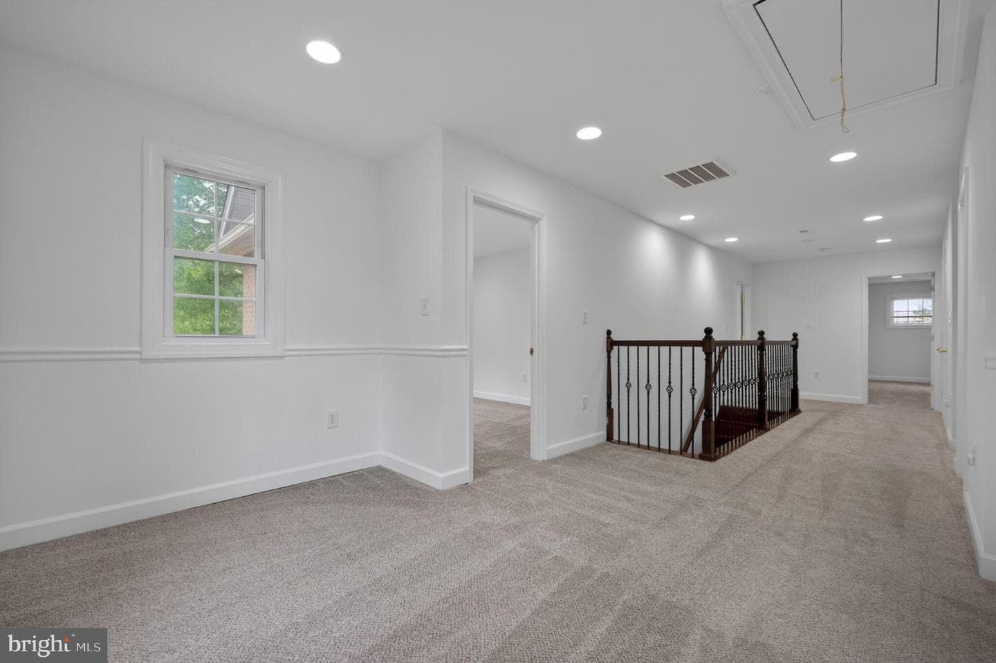 7909 Ashton Street photo 20