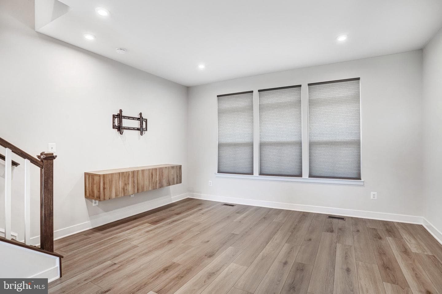 13983 Airfoil Road photo 15