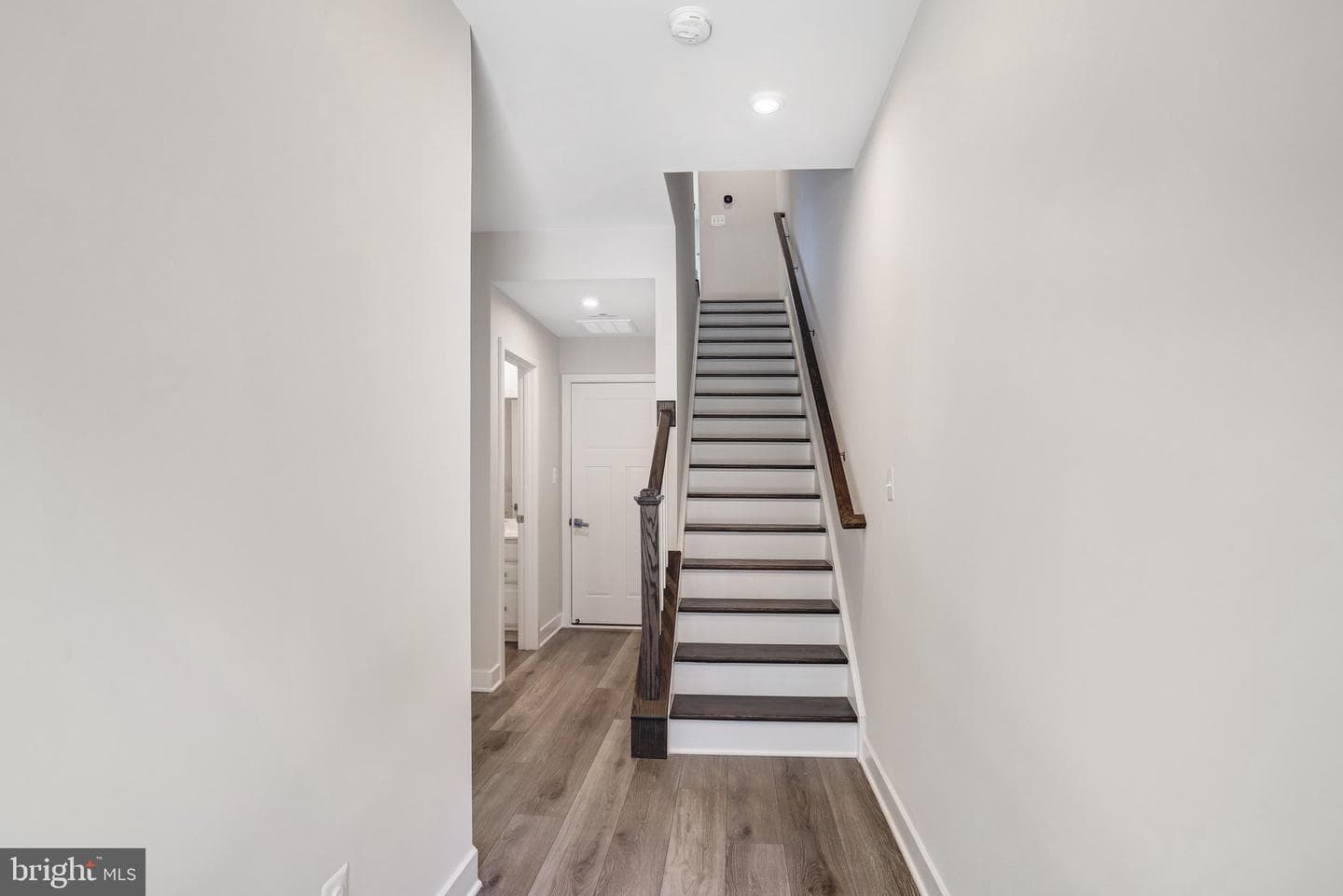 13983 Airfoil Road photo 6