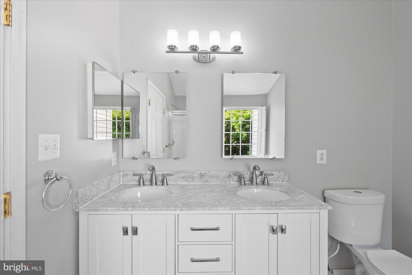5642 Governors Pond Circle photo 10