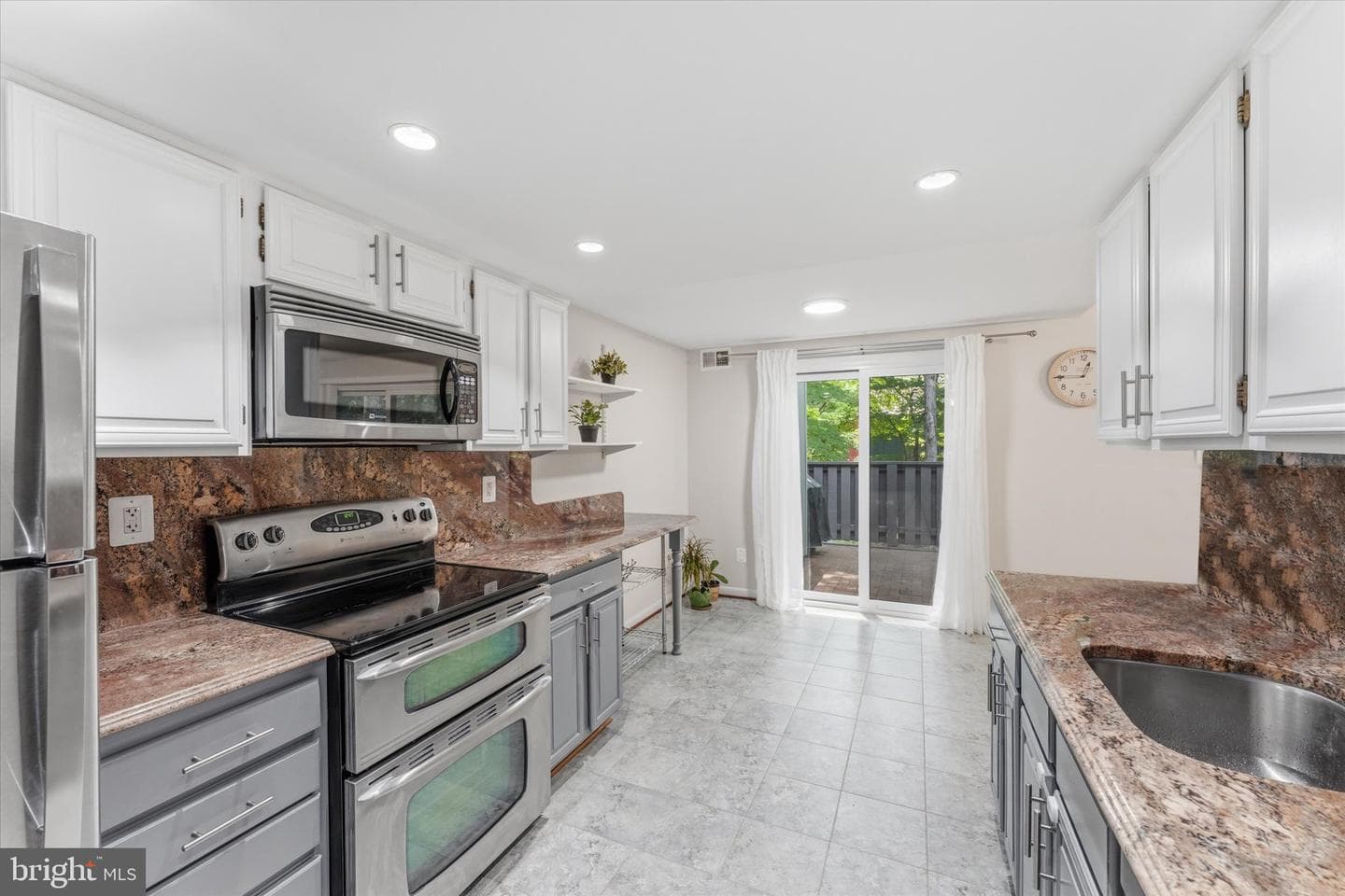 2235 Wheelwright Court photo 11