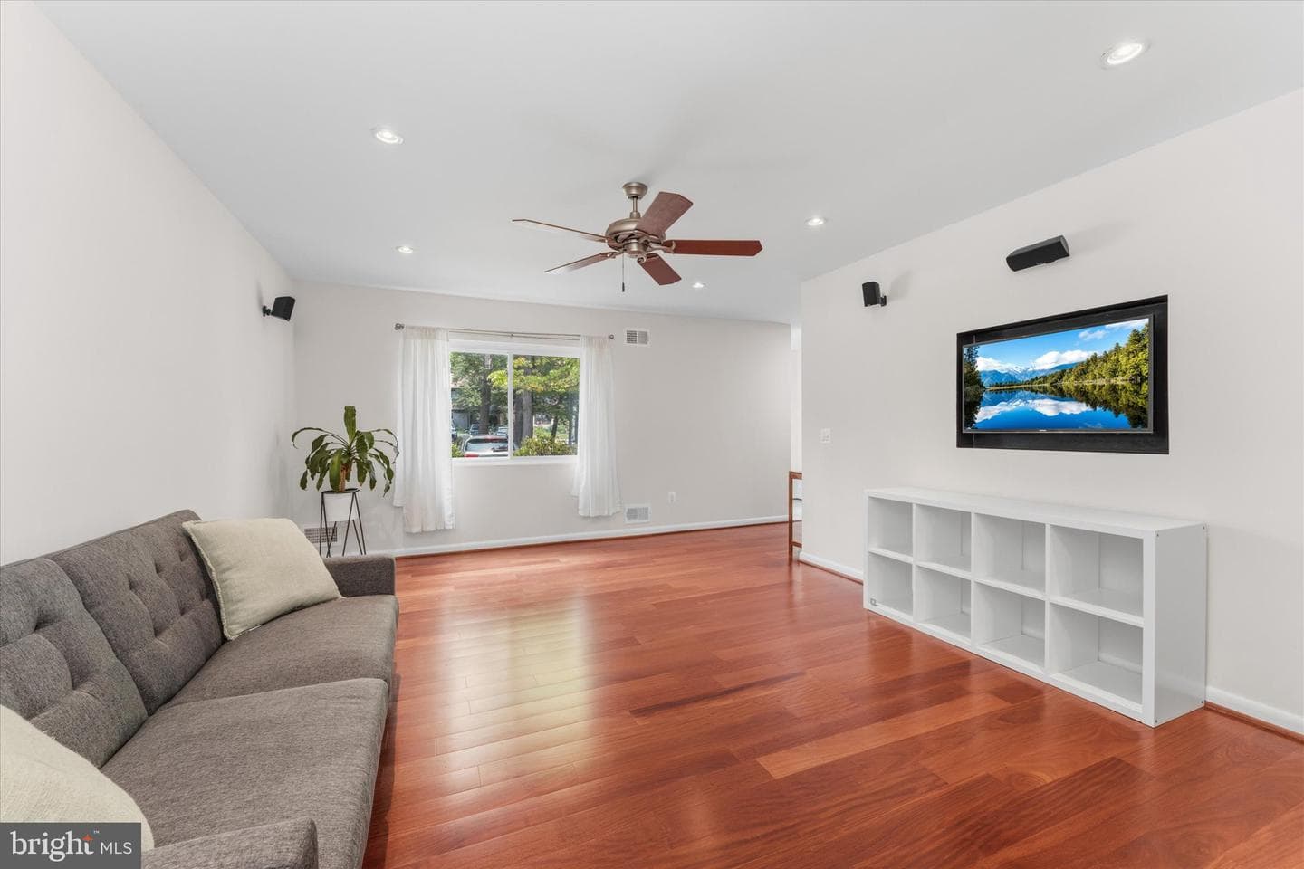 2235 Wheelwright Court photo 7