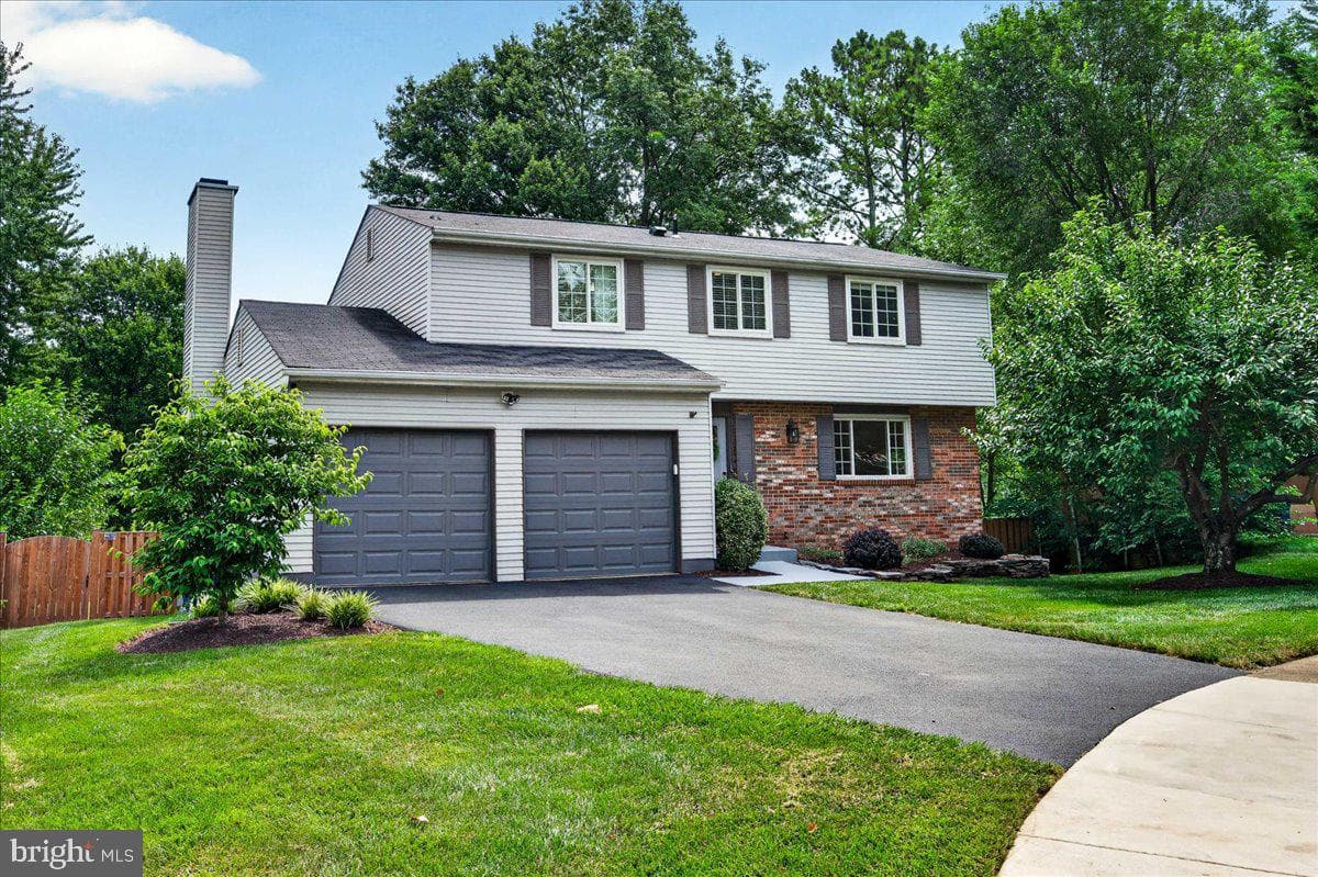 1104 Clarke Street, Herndon