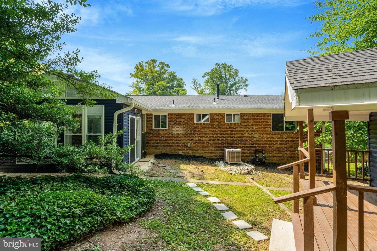 8622 Kenilworth Drive photo 44