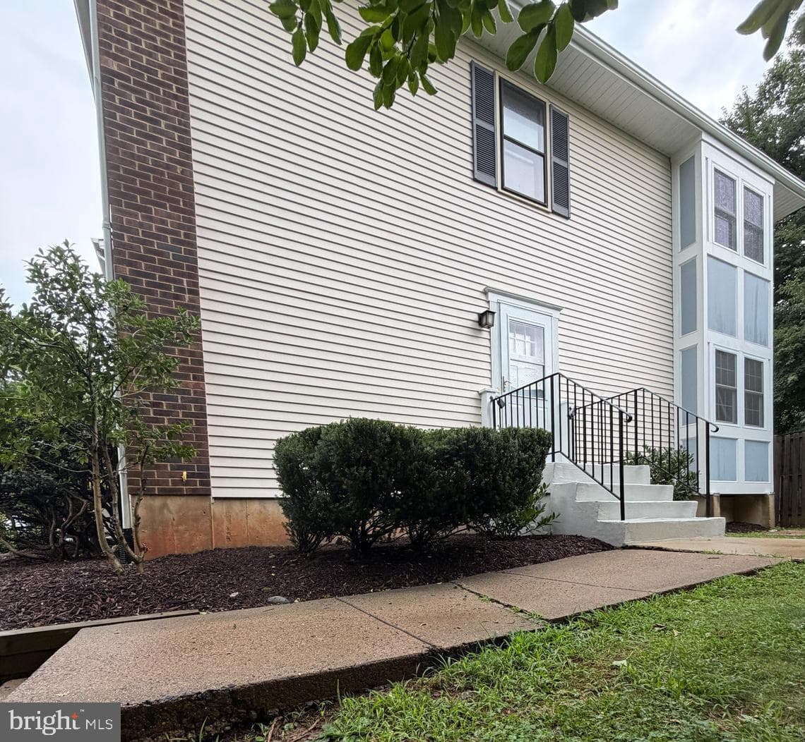3069 White Birch Court photo 2