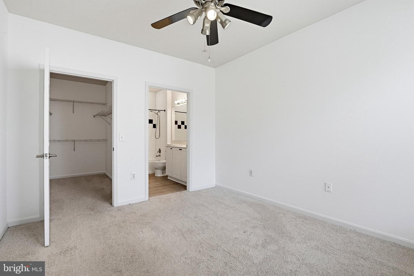 2791 Centerboro Drive #188 photo 14